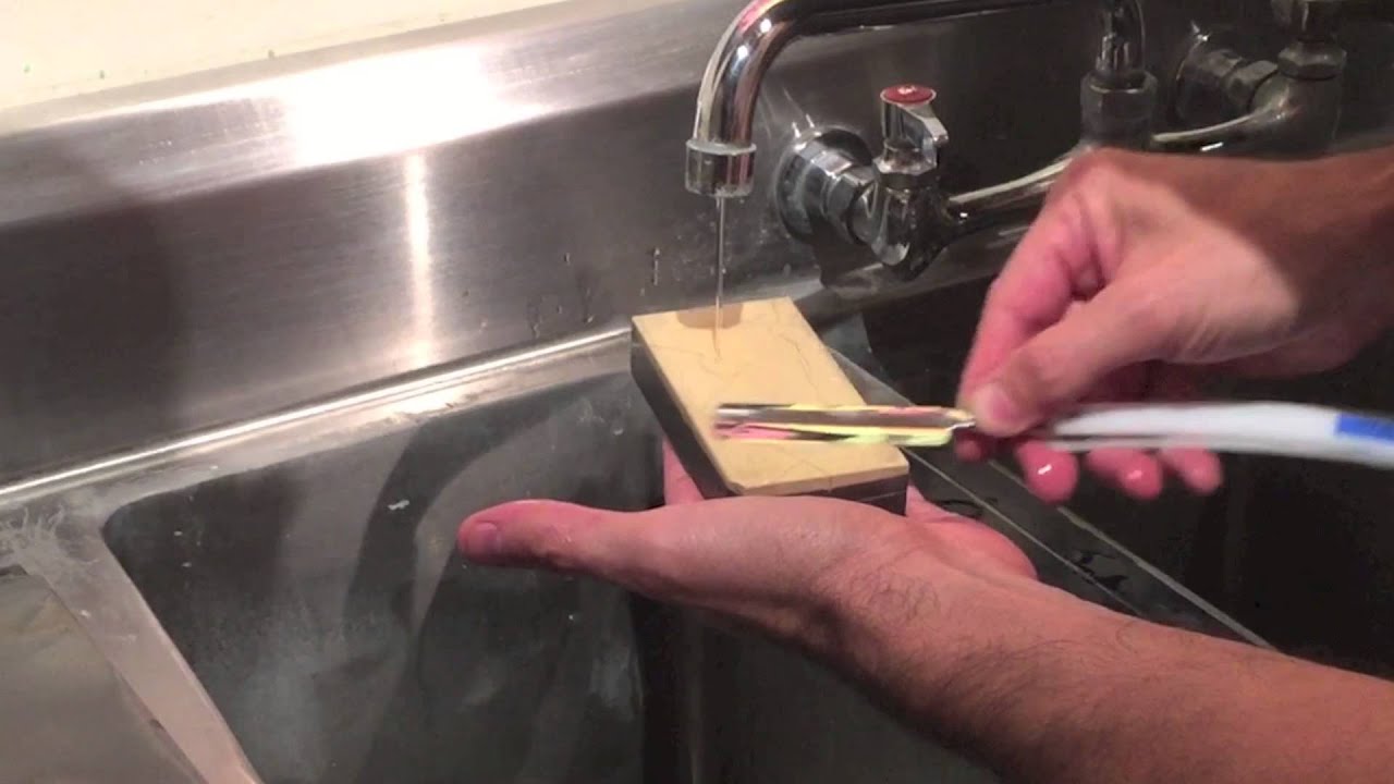 Coticule Honing Made Easy - Demonstration (part 2 of 3)