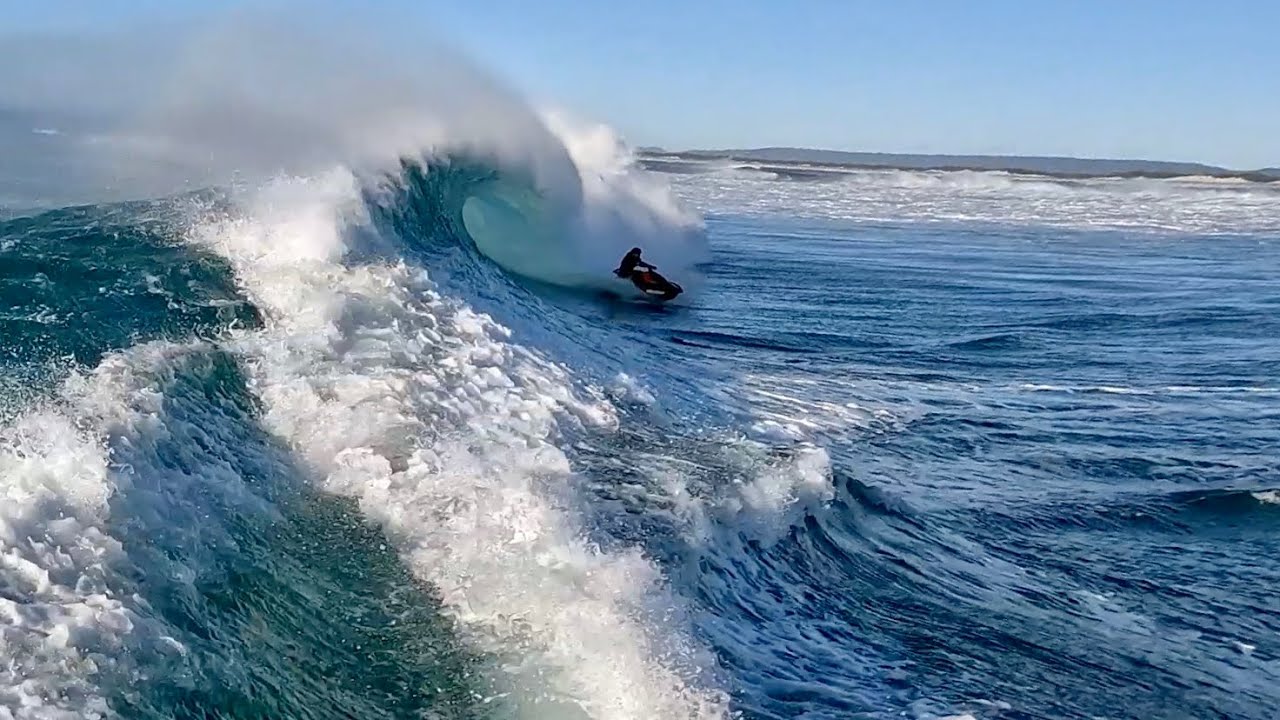 Seadoo Spark Trixx surfing waves