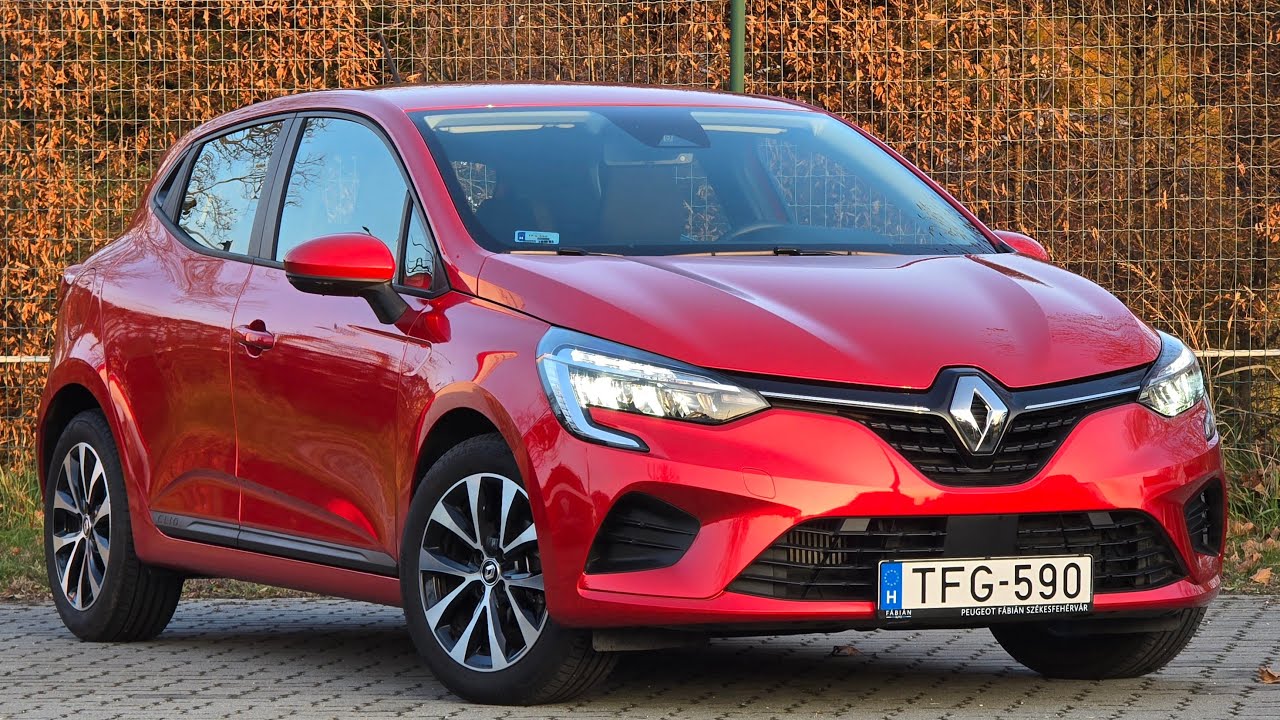 2022 Renault Clio Equilibre 1.0 TCE 91 HP Flame Red