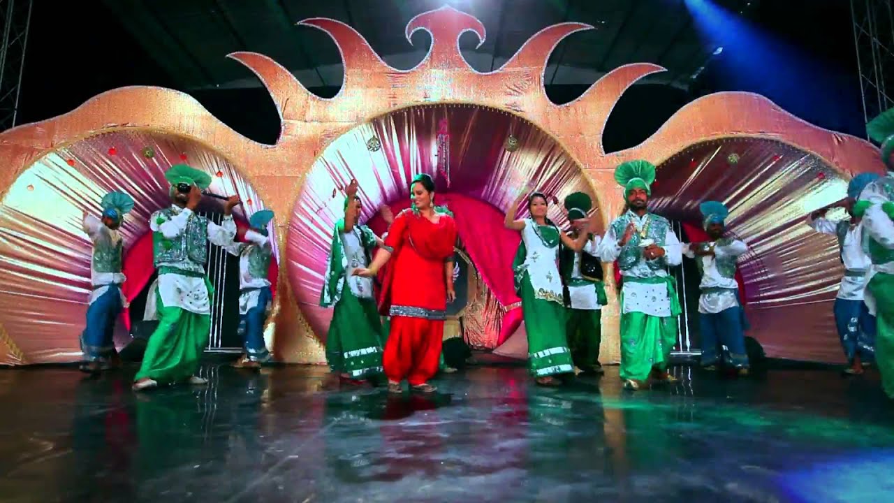 Deepak Dhillon - Pind Di Galiya - Full Video - [2013] | Swag Music