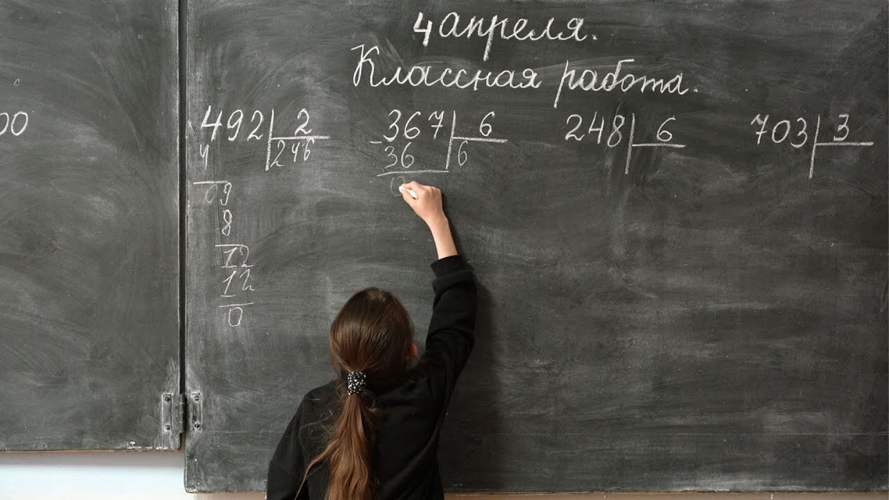 Clase comasate și etaje pustii. Școala rusă din Ciorescu rămâne fără elevi