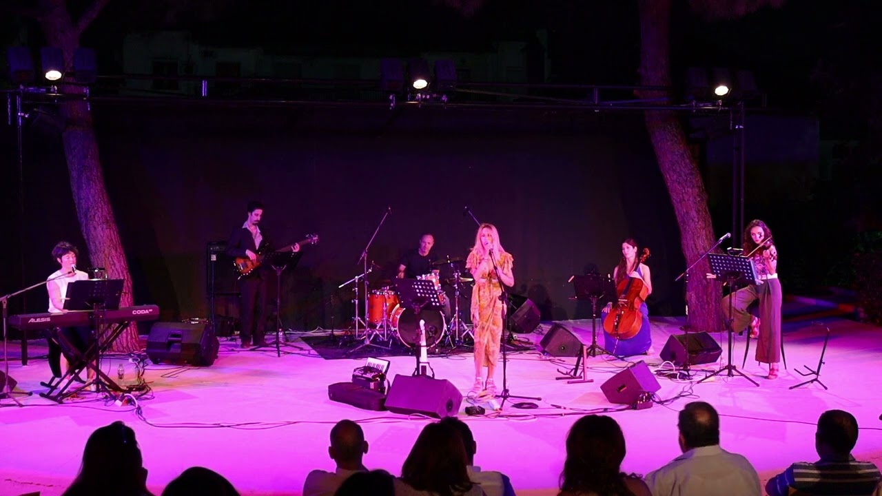 'Έκλαψα χθες / Nora's Cinematic Live - Ελεονόρα Μανόνα