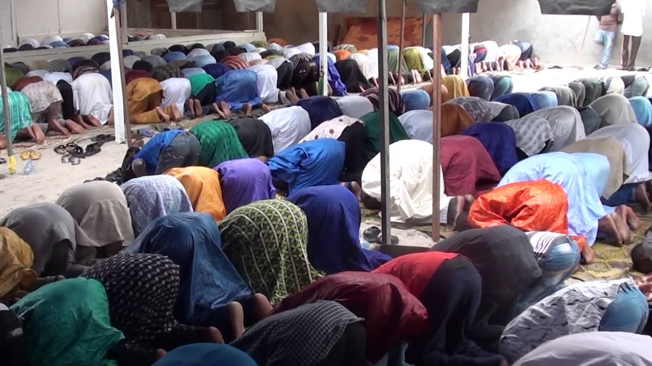 Thierno Ahmad Tidiane BA à Port-Gentil.mpg