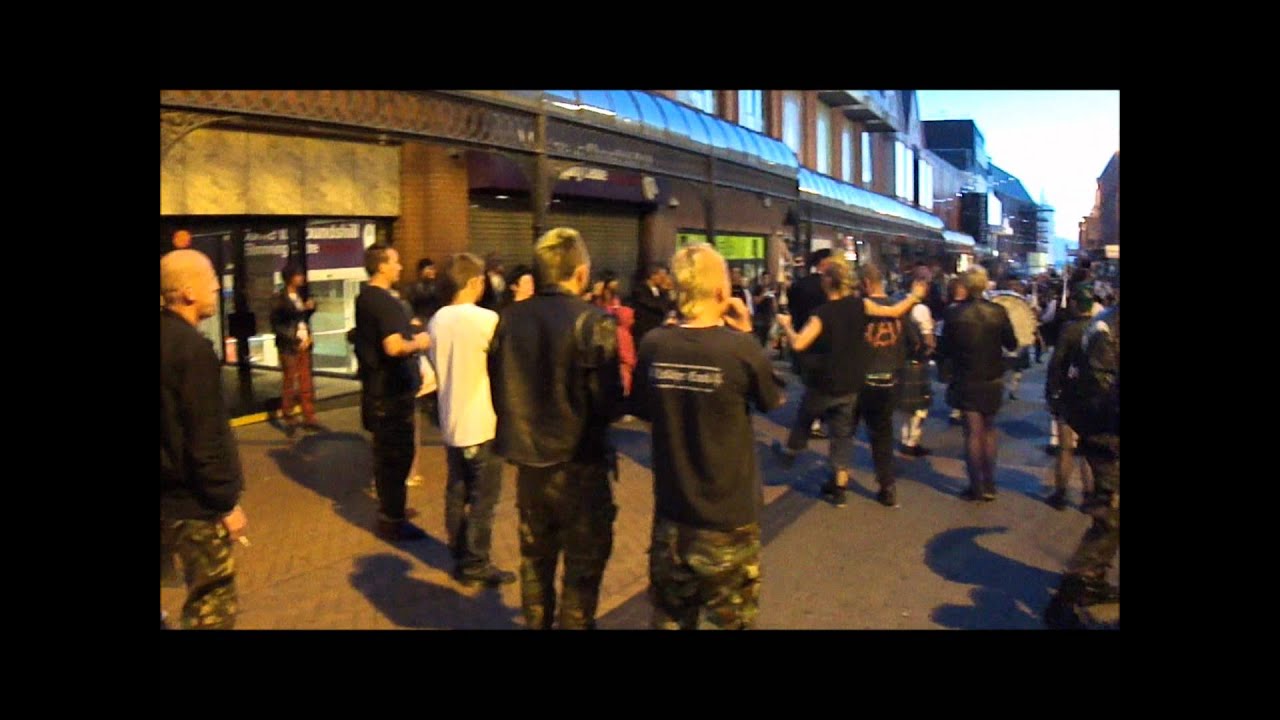 Rebellion Festival 2011 Blackpool Punks & Skinheads Dance to Bagpipe Players www.oxbloodoi.eu