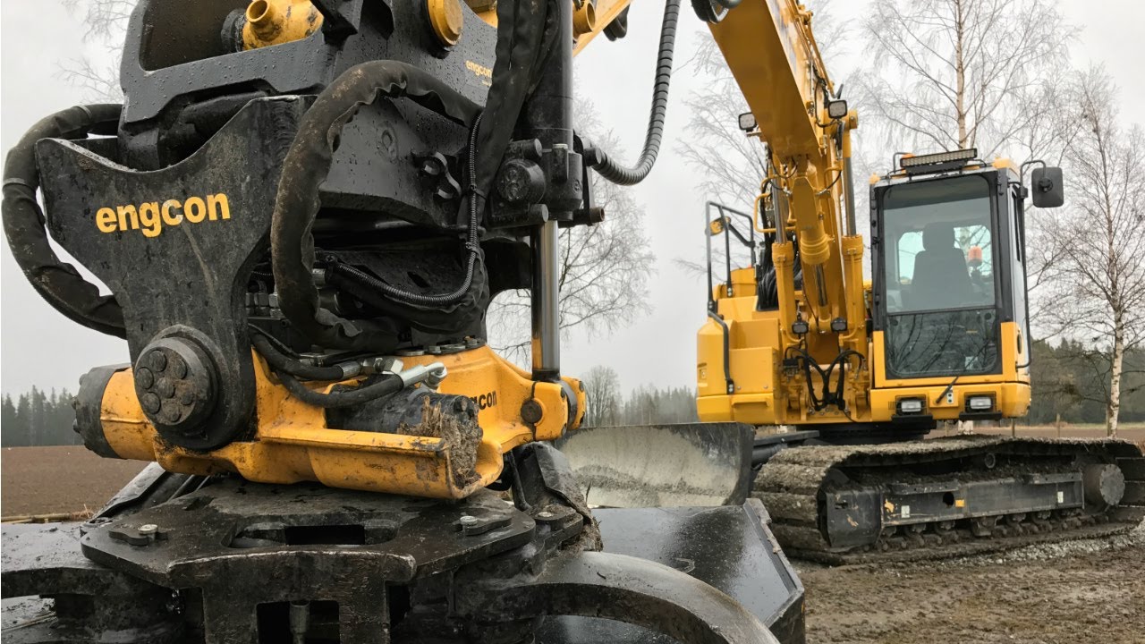 Komatsu PC138 short radius with engcon tiltrotator