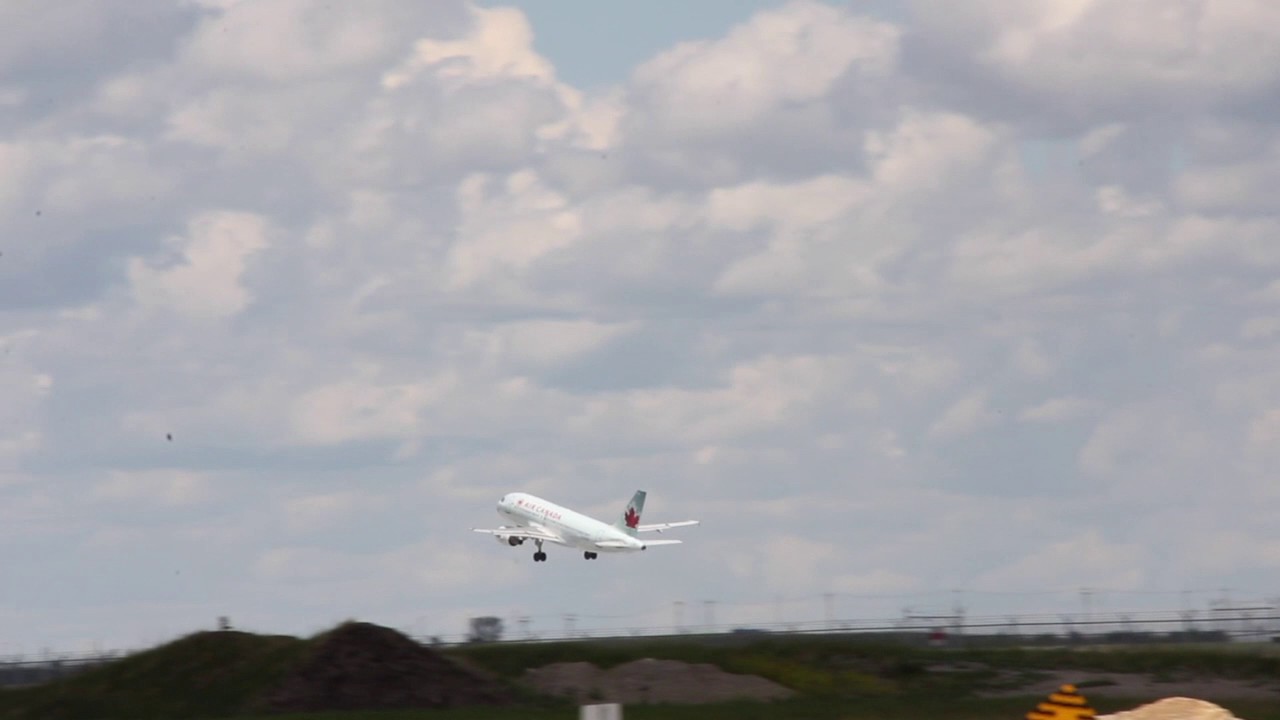 Shoutout to Ambrose Aviation!!! Air Canada Airbus A319-111 ENGINE BUZZ Takeoff from YYC