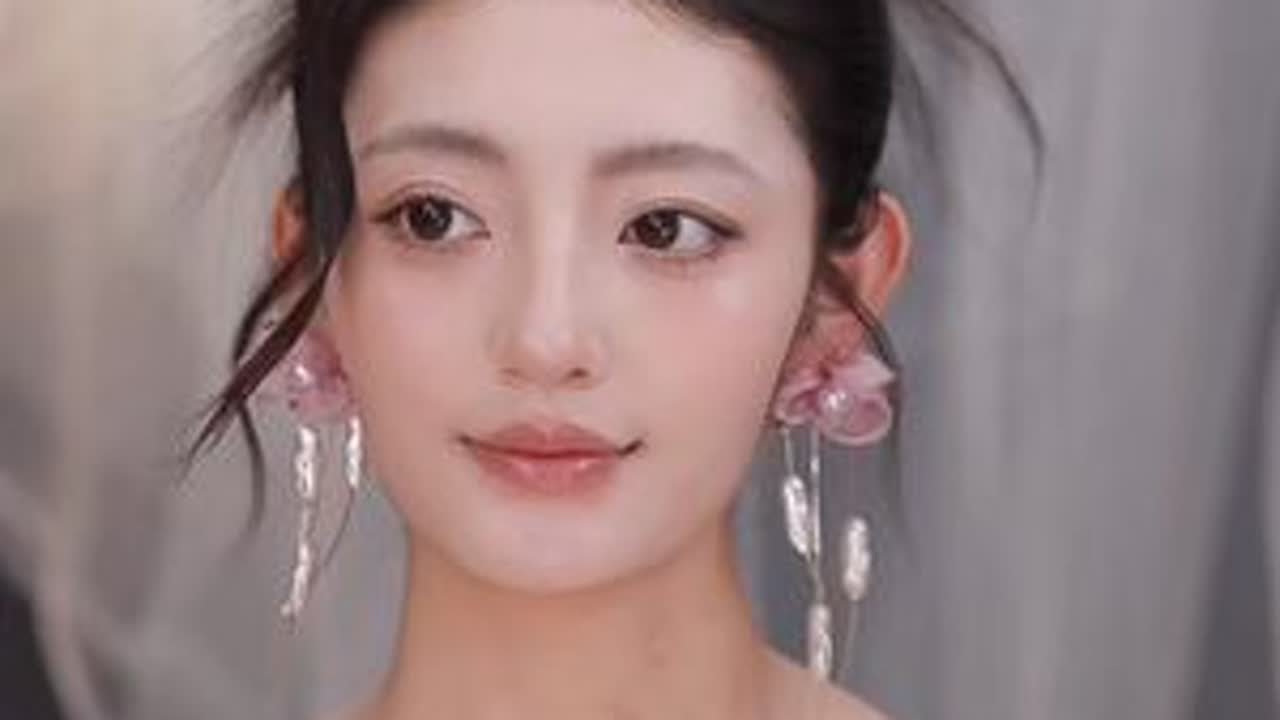 气质感女明星发型！精致贵气感拉满啦！ 赶紧一起学习气质感造型吧#礼服造型 #新娘造型 #化妆造型培训 #新娘跟妆造型 #喜看造型