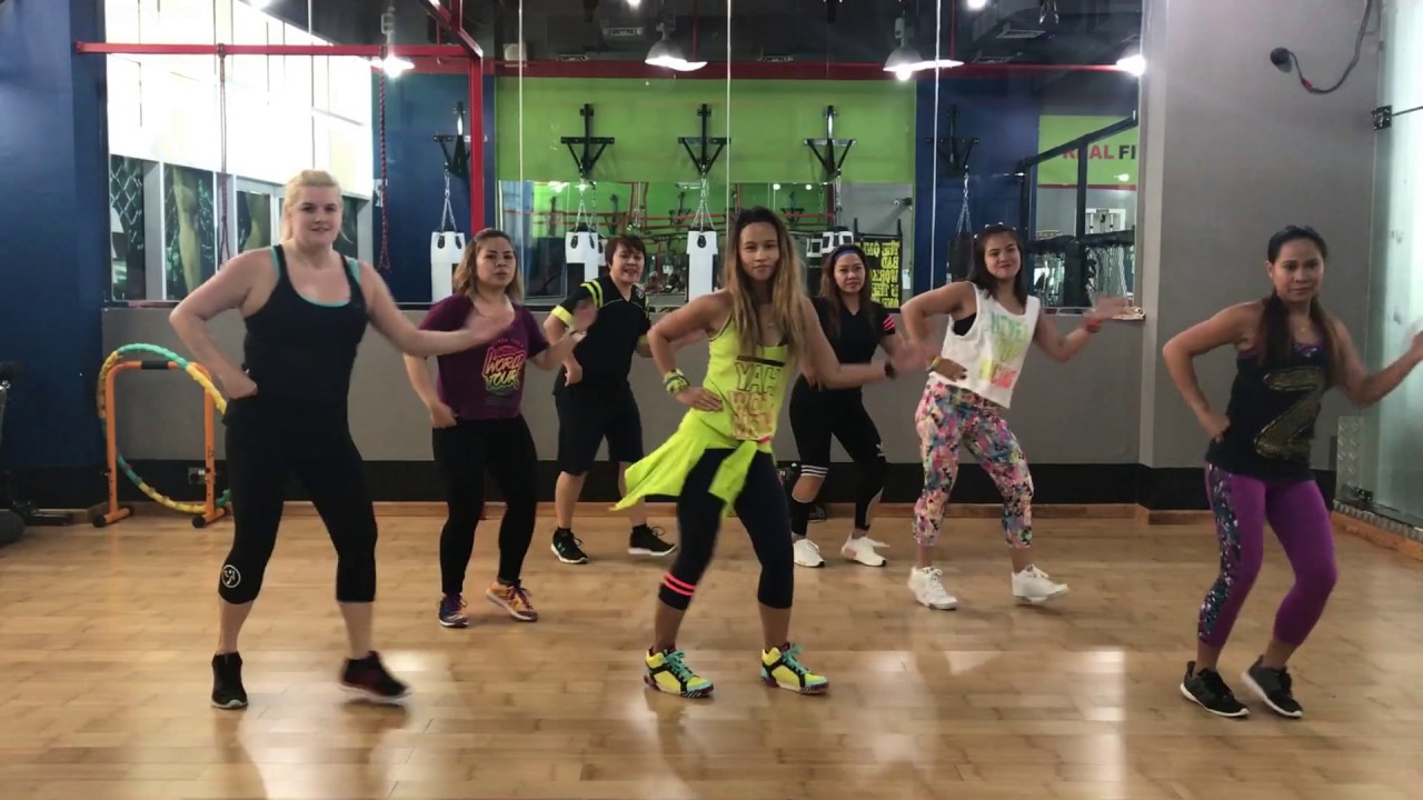 Volvi A  Nacer | Megamix 37 | Zumba® | Lora Gregorio & Martin Canete