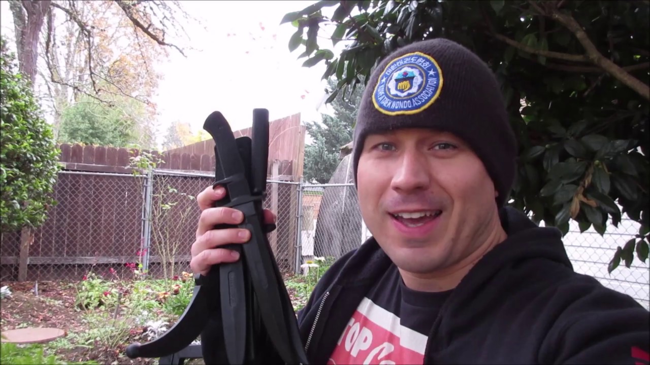 6 Cold Steel Training Knives Review