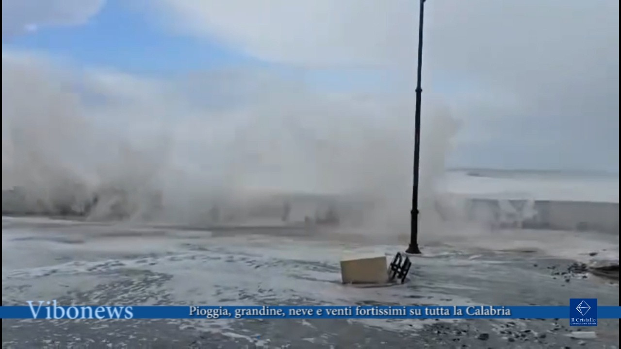 Pioggia, grandine, neve e venti fortissimi su tutta la Calabria