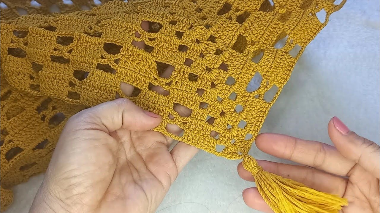 Table Runner Crochet with Tassel || Taplak Meja Pajang ujung segitiga dengan rumbai