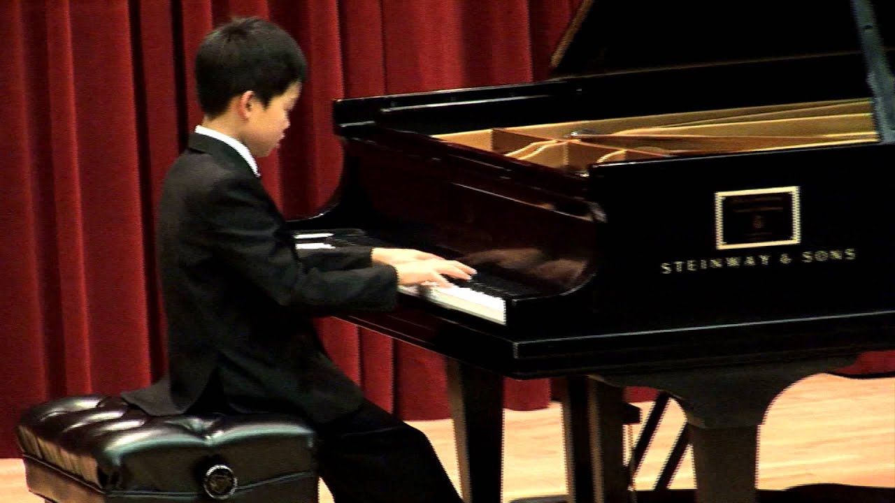 Opus 4 Studios: Jeremy Lin - Waltz in C# Major, Op. 64, No. 2 - Frédéric Chopin