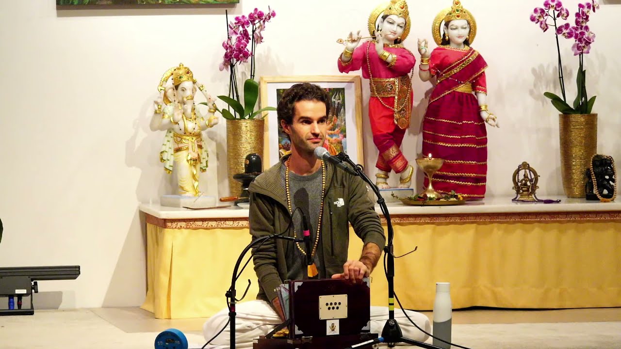 Kirtan live Konzert mit Devadas - Yoga Vidya Ashram Bad Meinberg - 21:10 Uhr 06.10.2021