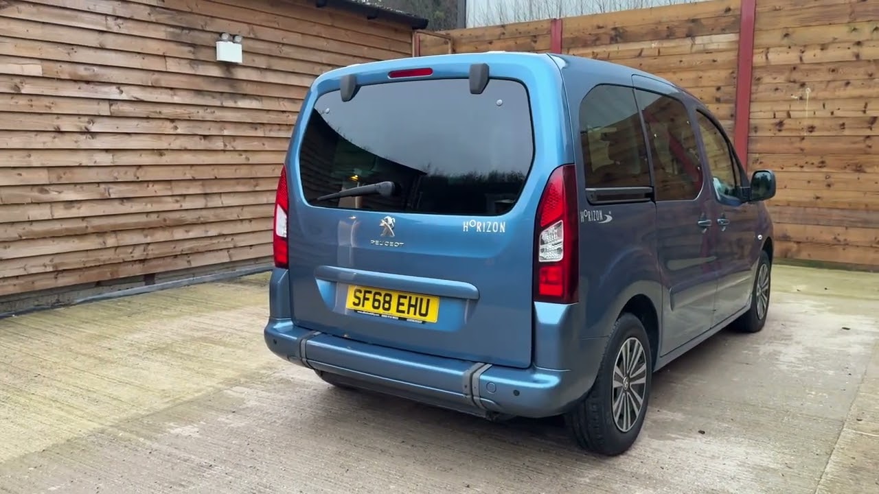SF68 EHU BLUE PEUGEOT PARTNER WAV