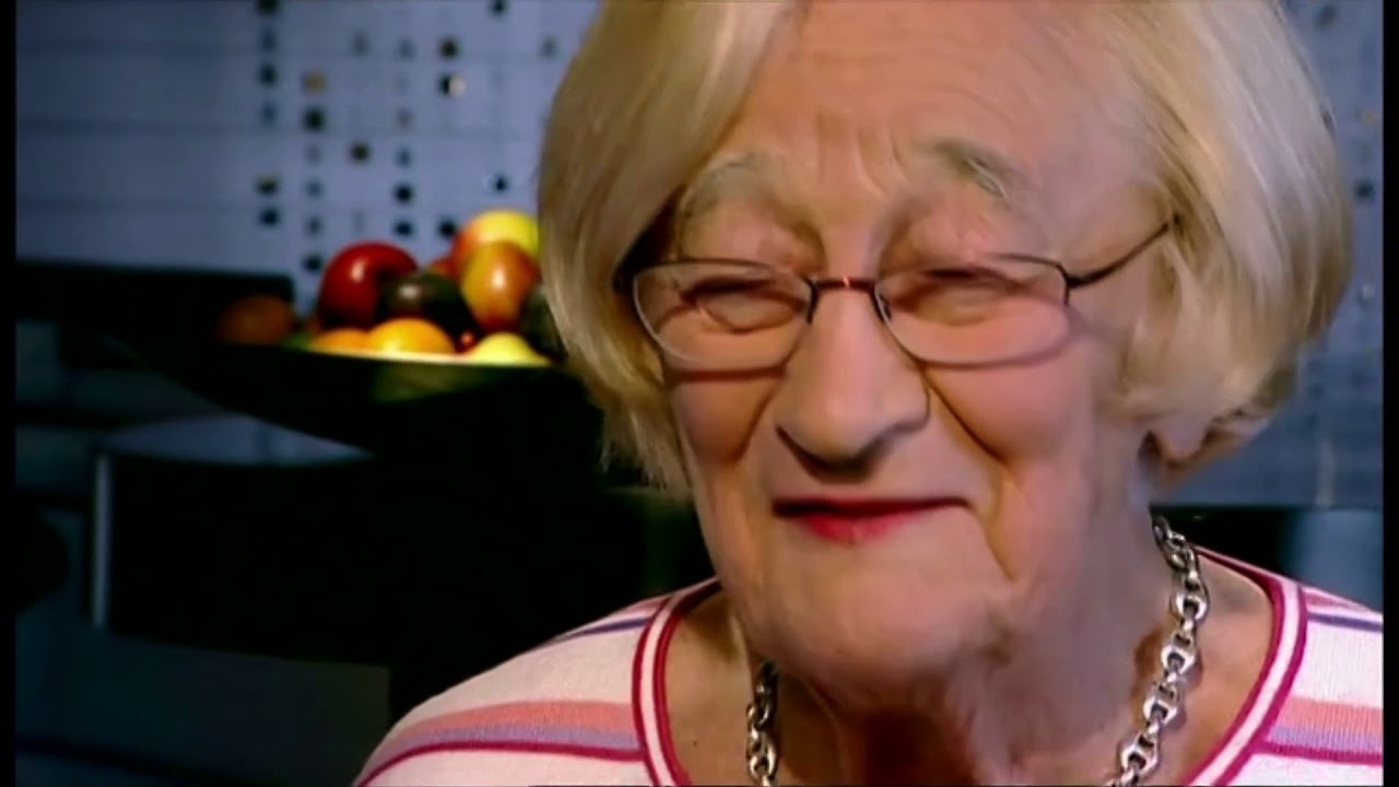 Liz Smith MBE on Taste of my Life