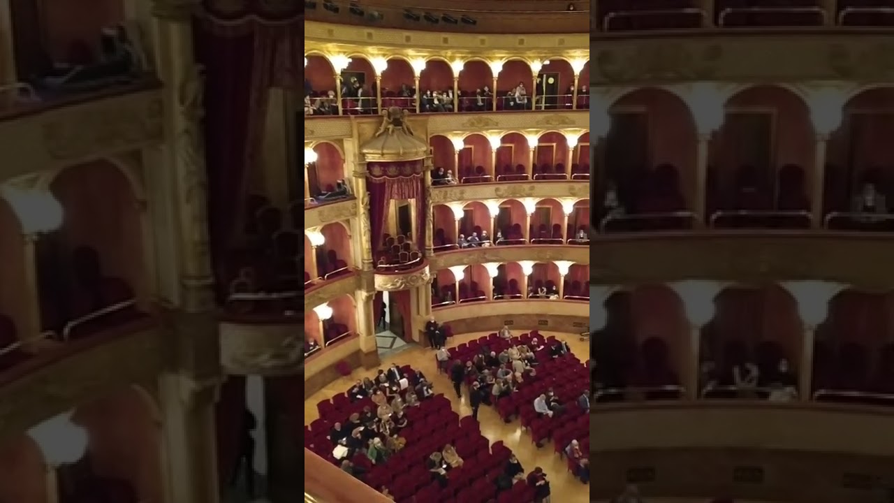 Teatro dell'Opera di Roma - Palchetto laterale  Rome Opera House Theater Lezioni di Tromba Curiosità