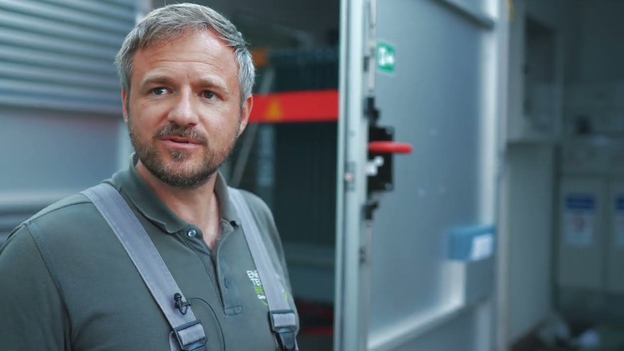 EnergieTechnik Becker: Aufbau einer Trafostation bei Coler in Münster