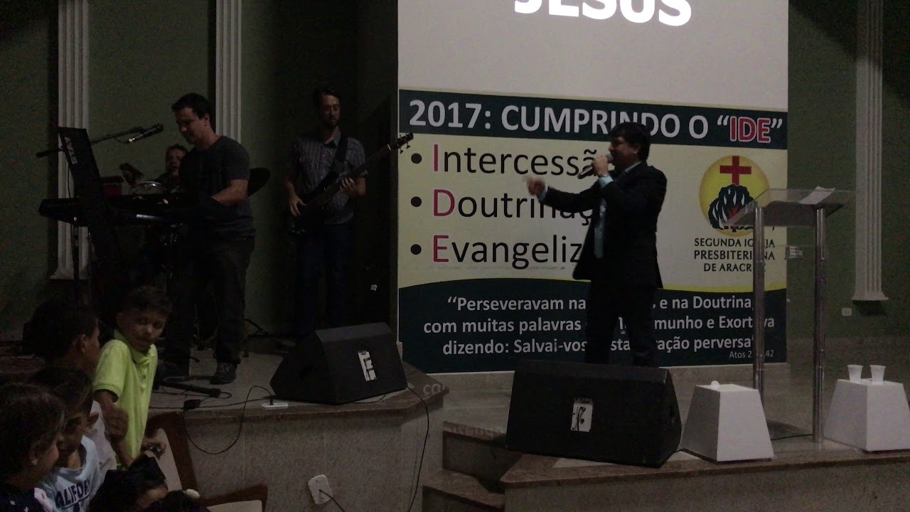 Ele &Eacute; Jesus - Bate no peito (Cover) part. Rev Ronaldo Gasparini