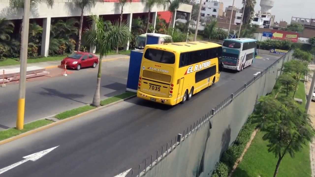 Buses llegando a Plaza norte. Lima - Perú 2103 (Full HD 1080p)