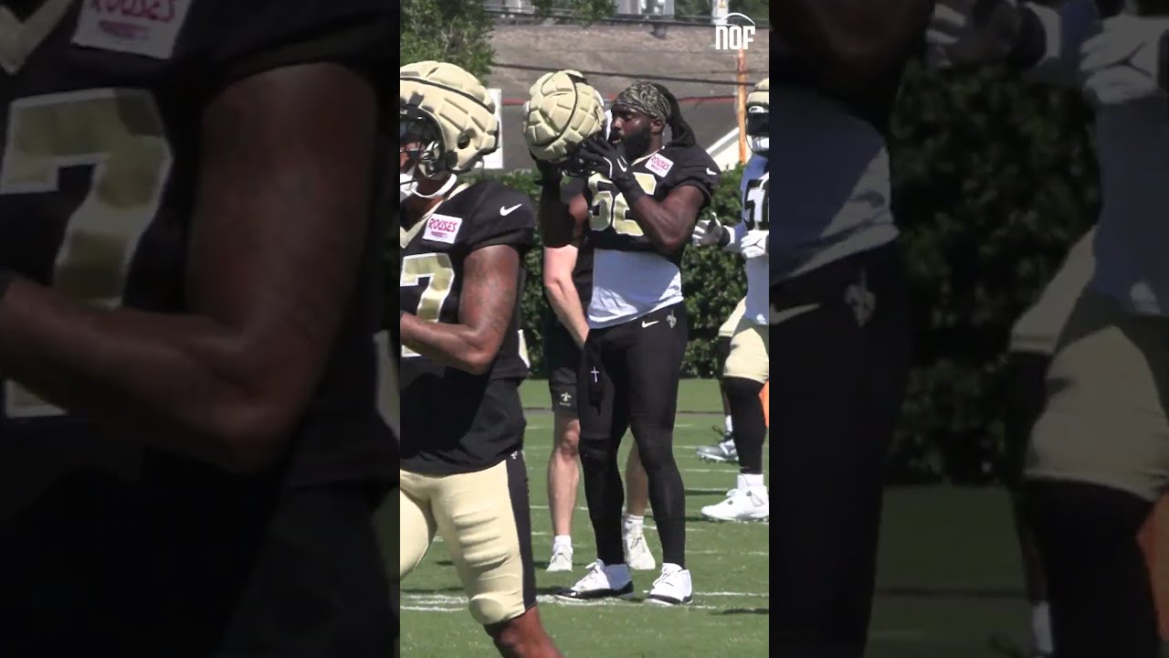 Another day in the office for Demario Davis