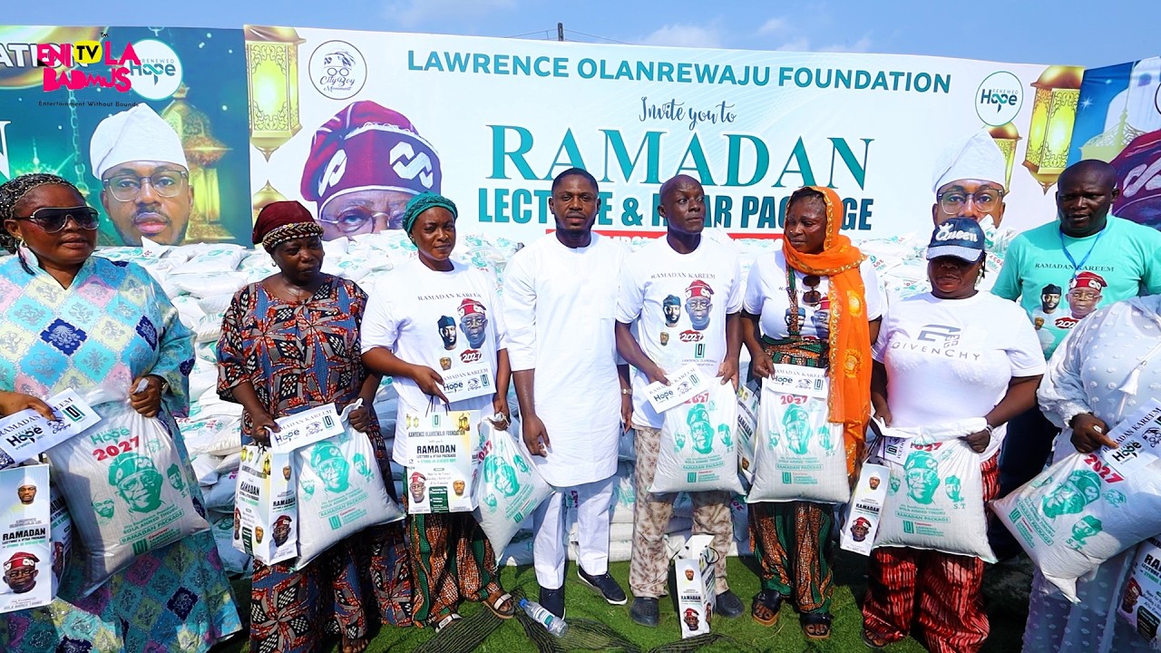 LORENCE OLAREWAJU BRING RENEW HOPE TO HIS PEOPLE AT MAFOLUKU OSHODI | SHARE IFTAR PACKAGE