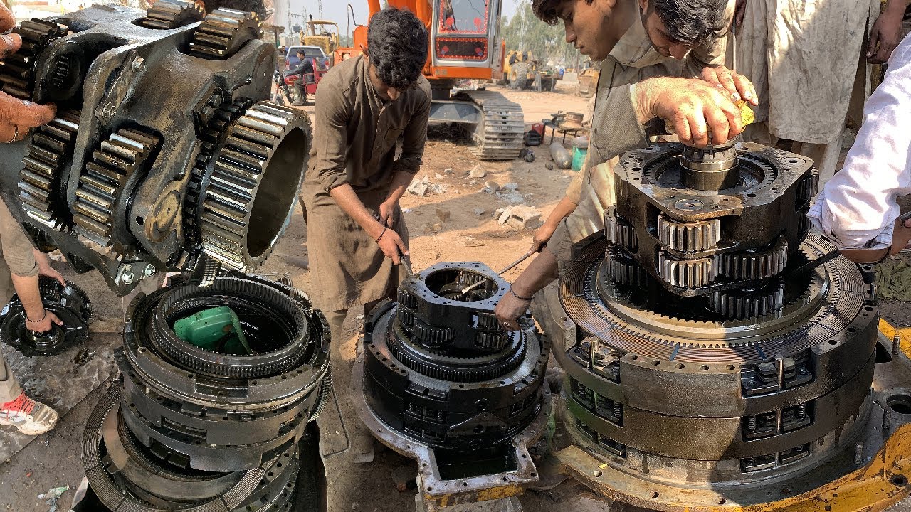 Restoration of Caterpillar D8 Transmission | How Repair Grader Transmission | Grader Transmission