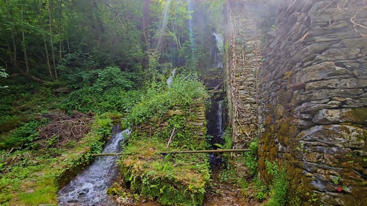 Riduci lo stress: suono acqua che scorre