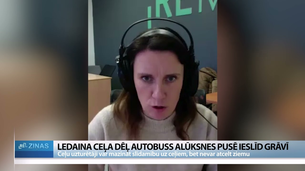 ReTV: Alūksnes pusē ieslīd grāvī un apgāžas autobuss