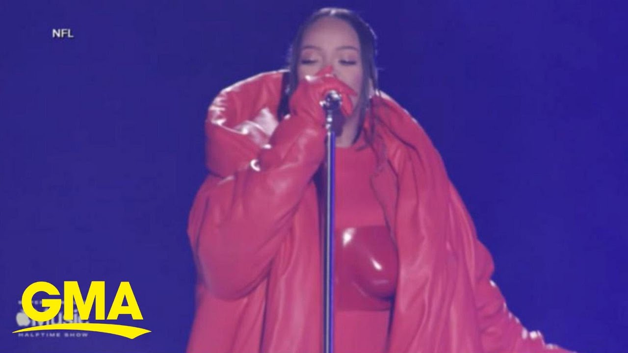 A behind-the-scenes look at Rhianna’s halftime performance