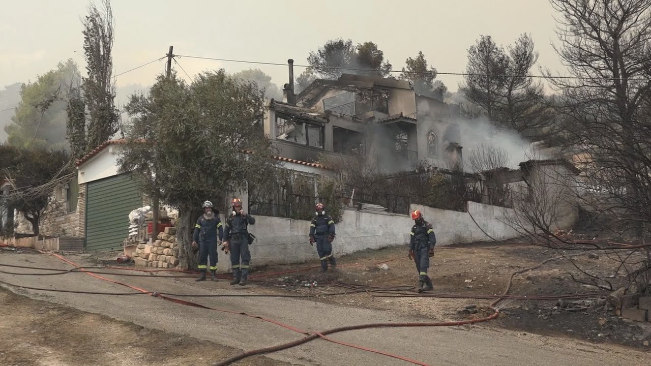 Μενίδι: Στις φλόγες σπίτια σε Αγία Παρασκευή, Άγιο Ιωάννη Ρώσο