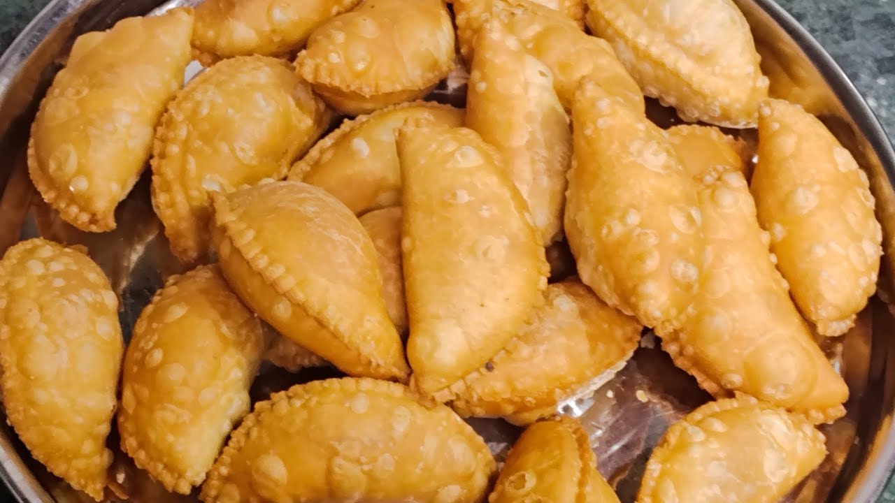 Gujiya recipe |इस तरह अगर बना लीजिए तो एक दिन में हाय ख़तम हो जाएगी |एकदम आसान है |Holi special |
