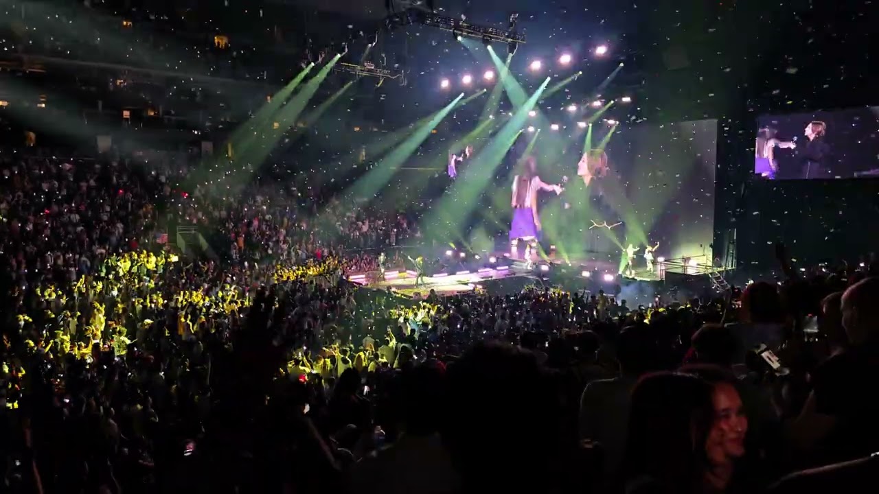 [4K60] Le Sserafim - No Return (Into the Unknown) + Final Goodbye // Prudential Center, Newark