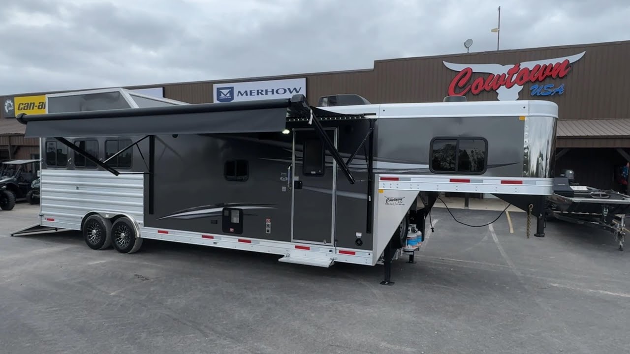 Современный коневоз LQ: Merhow Stampede 8312 2026 года, три лошади с жилым отсеком на продажу