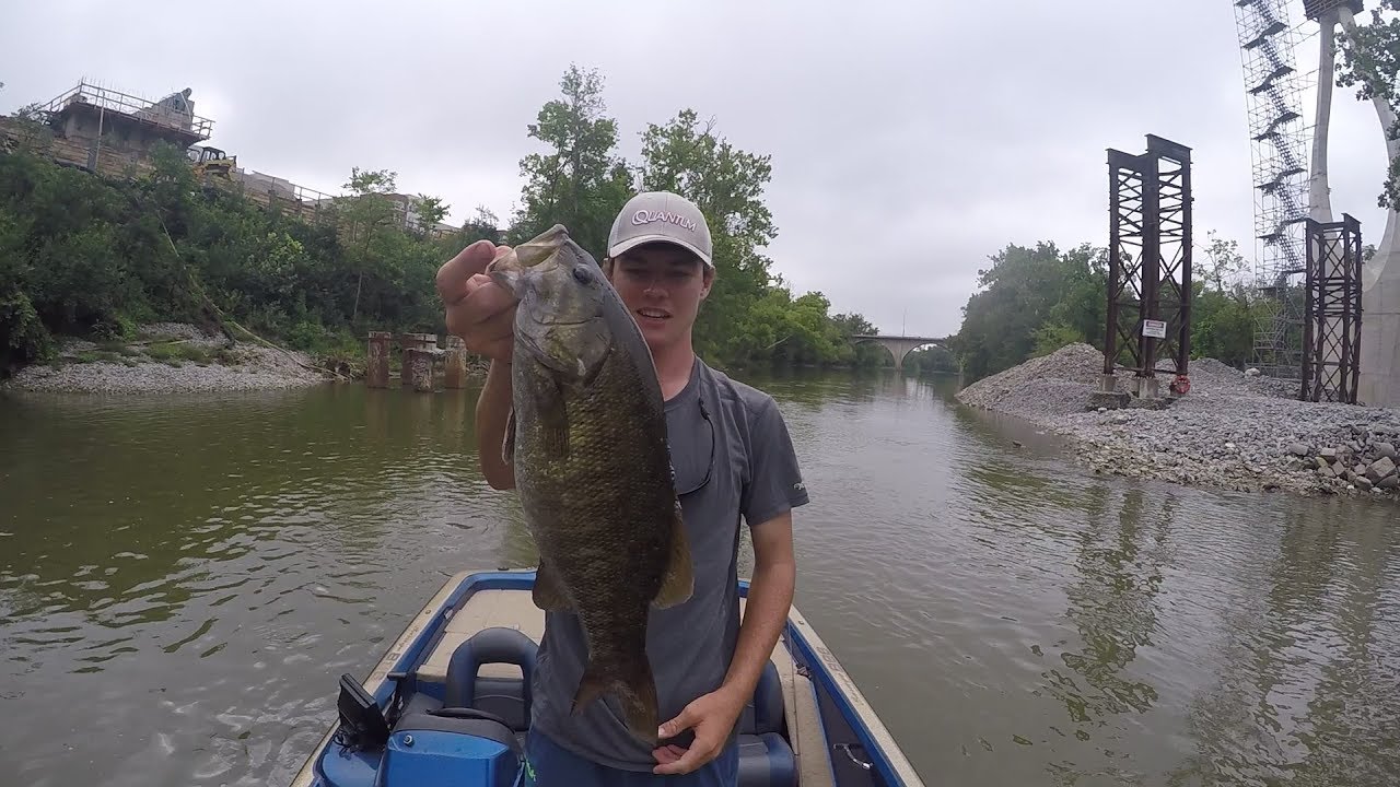 14 Pounds Of Bass On The Scioto River - Griggs Reservoir!