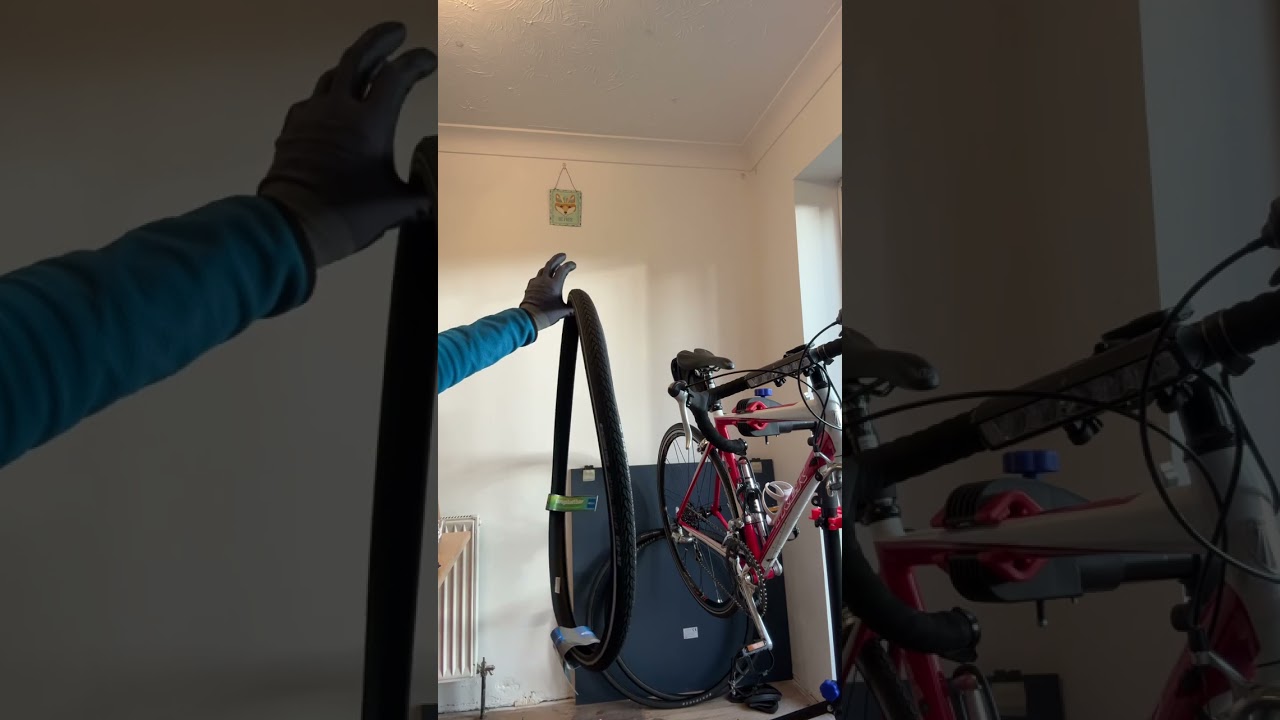 Installing the Schwalbe Marathon Plus tyre - easy Part 1 - 💯