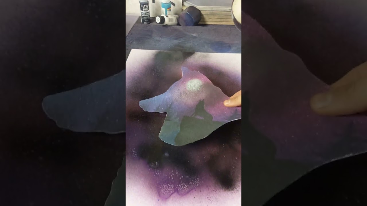wolf spray painting🐺 #shorts #juicewrld #luciddreams #wolf #animals #spraypaint #moon #art #diy