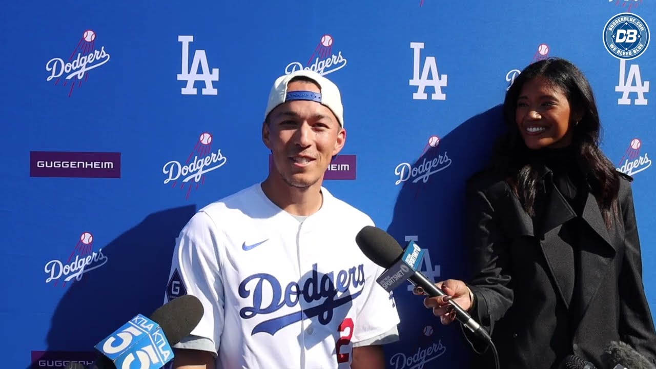 DodgerFest 2025: Tommy Edman reacts to bobblehead, explains deferred salary in contract extension