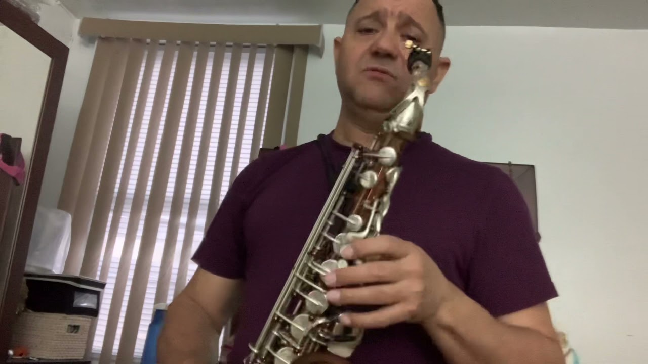 Aprenda a tocar merengue Típico Dominicano El Diente De Oro Tono La Menor Alto Sax