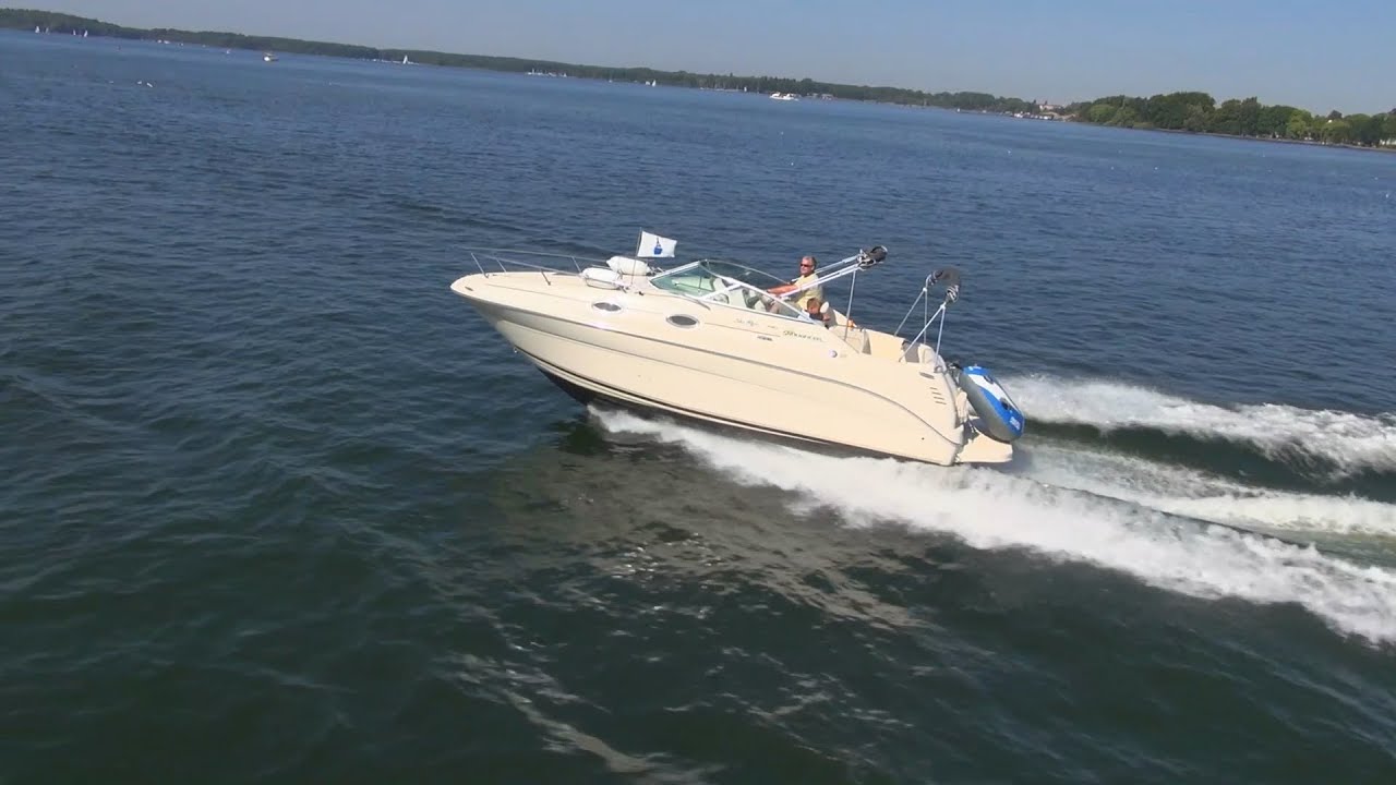 Yachthafen Waren (Müritz) von oben