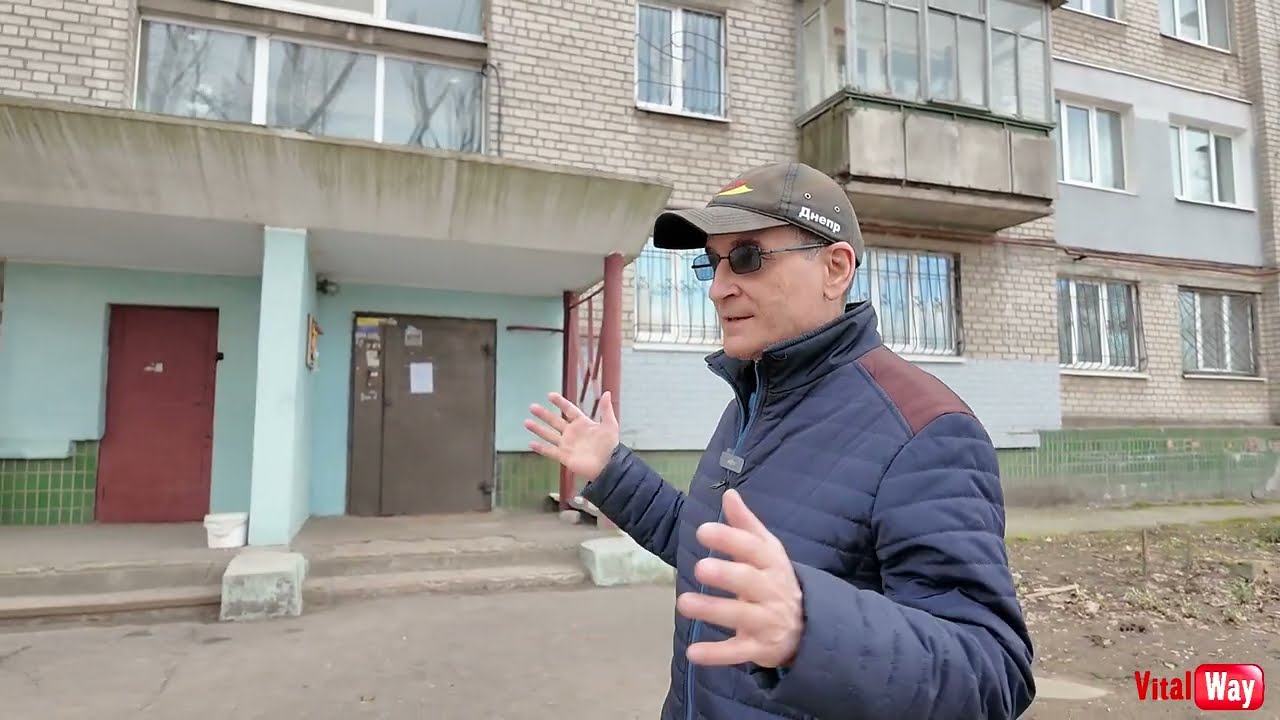 О бомжах и мусорных баках в СССР.