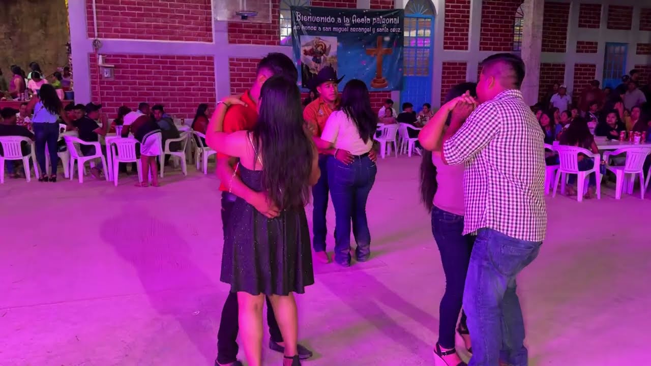 😱Abrázala primo no la sueltes con los Primos de Huehuetán 🔥🔥