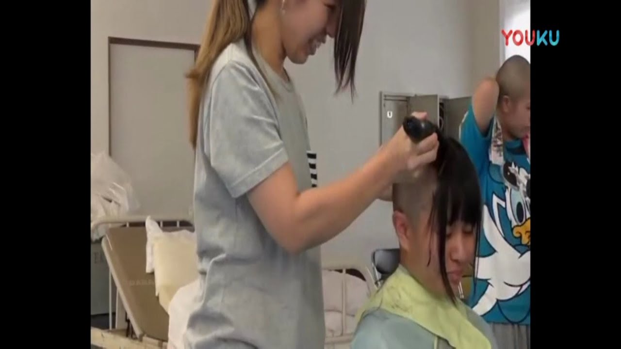 剃髪式　「友情」