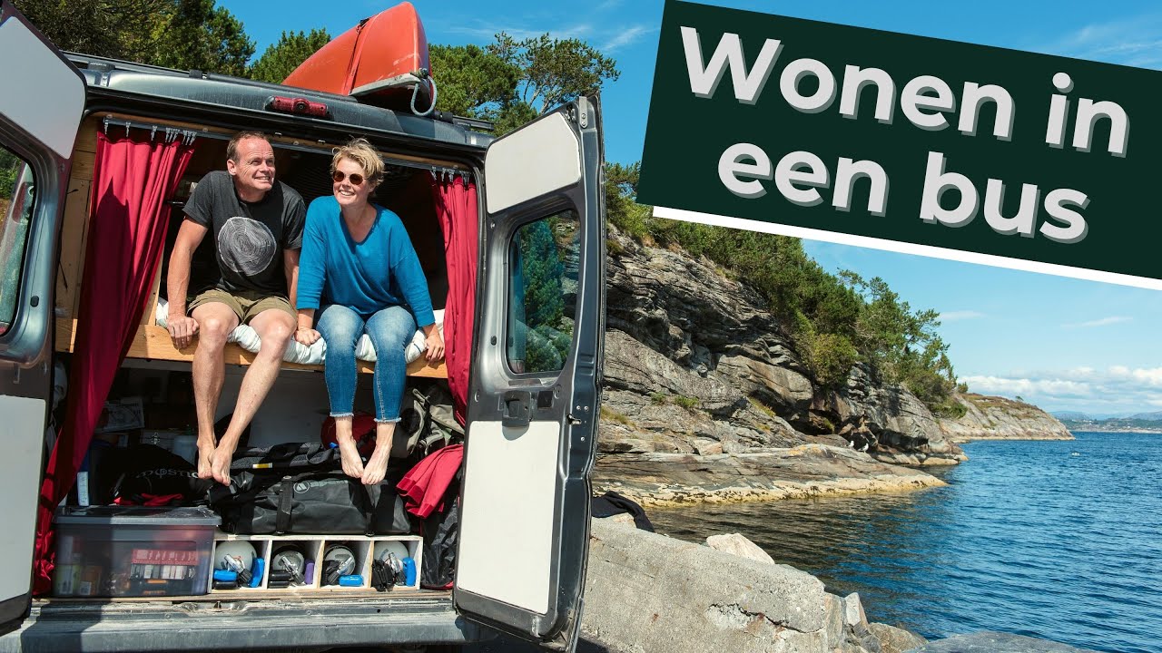 Jantina woont in een bus op Ameland en reist hiermee de hele wereld rond!