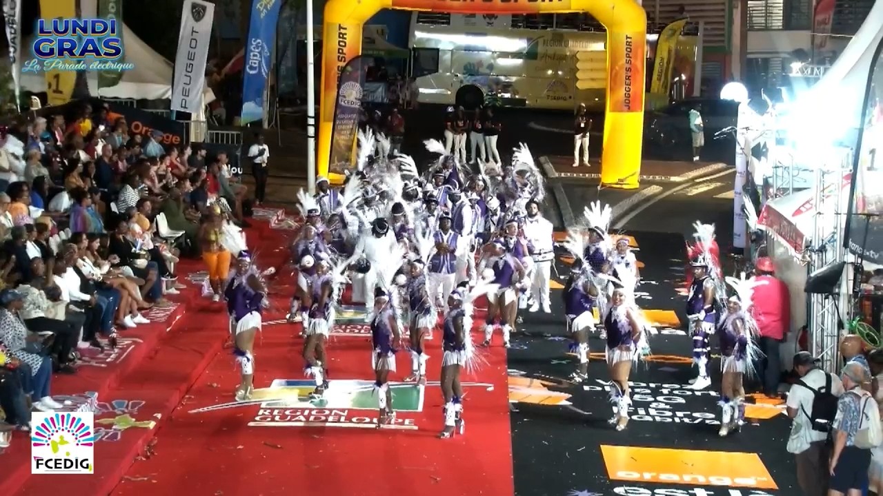 Guadeloupe. Carnaval; La grande Parade de Basse Terre (Images TV7)