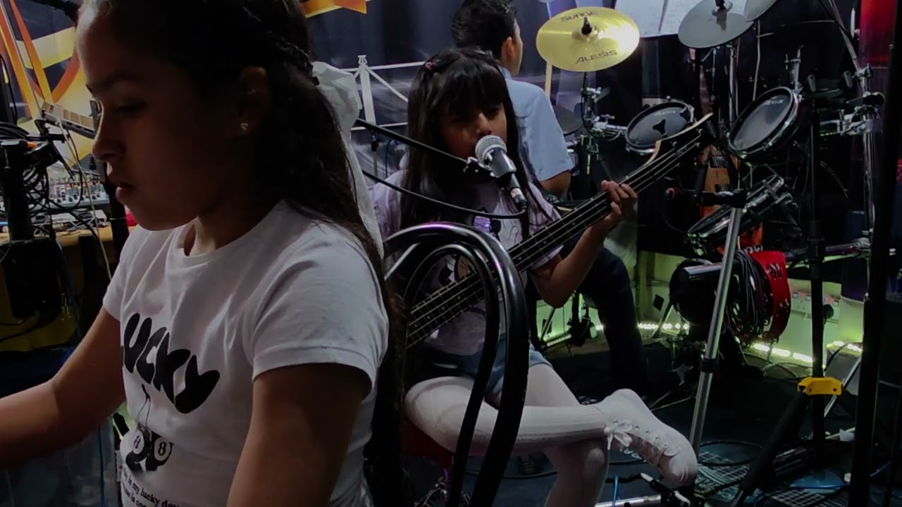 Cover  - Sara Lasso - Mei J Music  -  Hotel C