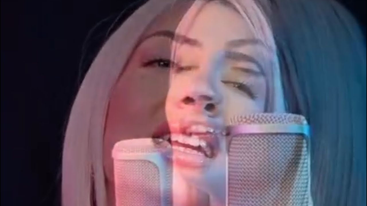 ILLIA-&Epsilon;&Nu;&Alpha; &Chi;&Alpha;&Omicron;&Sigma; &Mu;&Epsilon; &Epsilon;&Sigma;&Epsilon;&Nu;&Alpha; COVER
