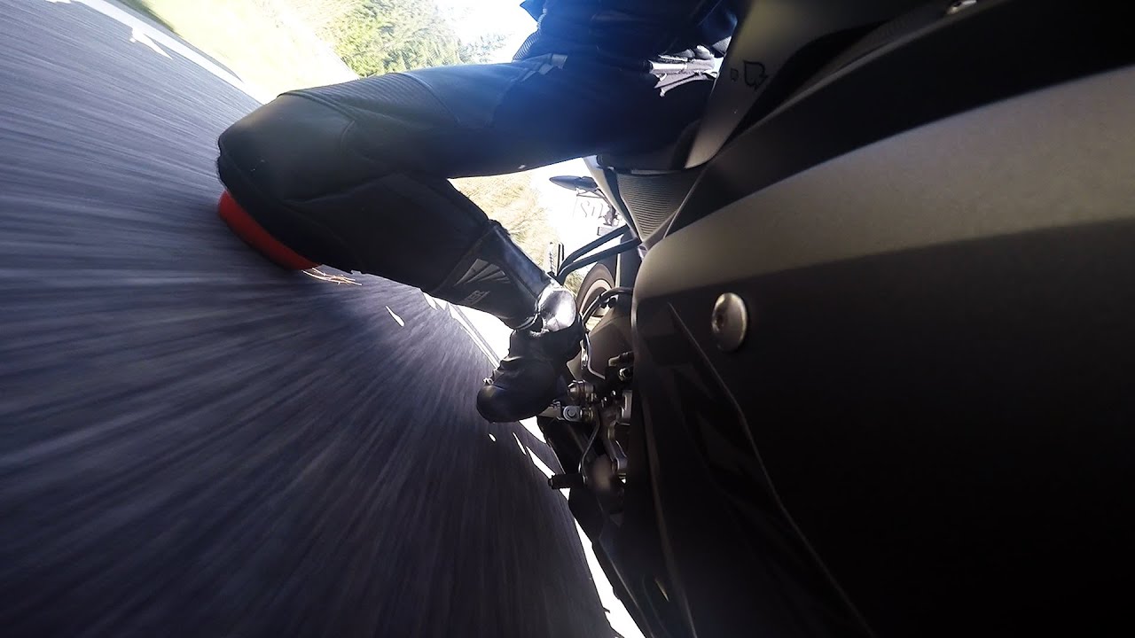 Jangoo - Cornering #1 |Yamaha YZF R125 - Knee Down's