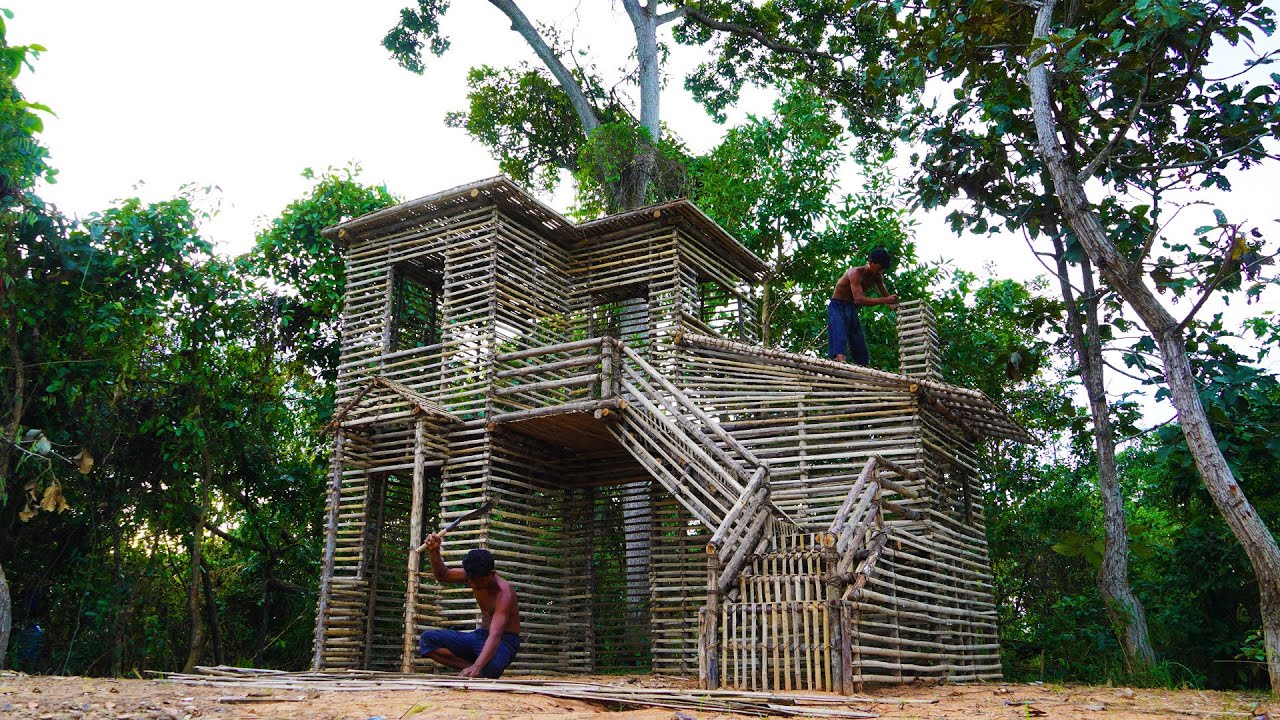 Building Most Creative Delightful 2-Story Villa House By Ancient Skills