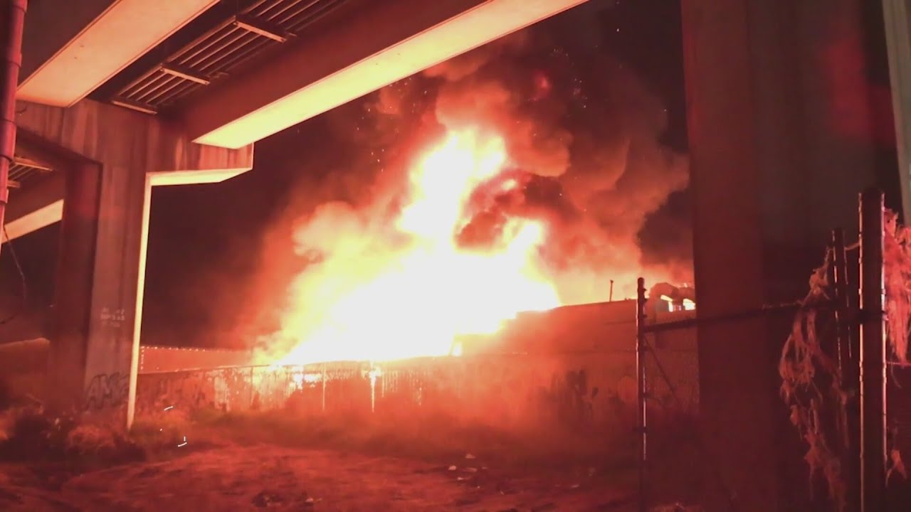 Fire at Oakland cannabis facility under investigation