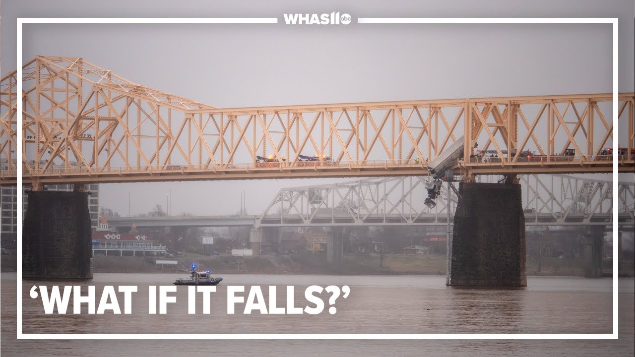 Kentucky transportation officials begin inspections on Clark Memorial Bridge